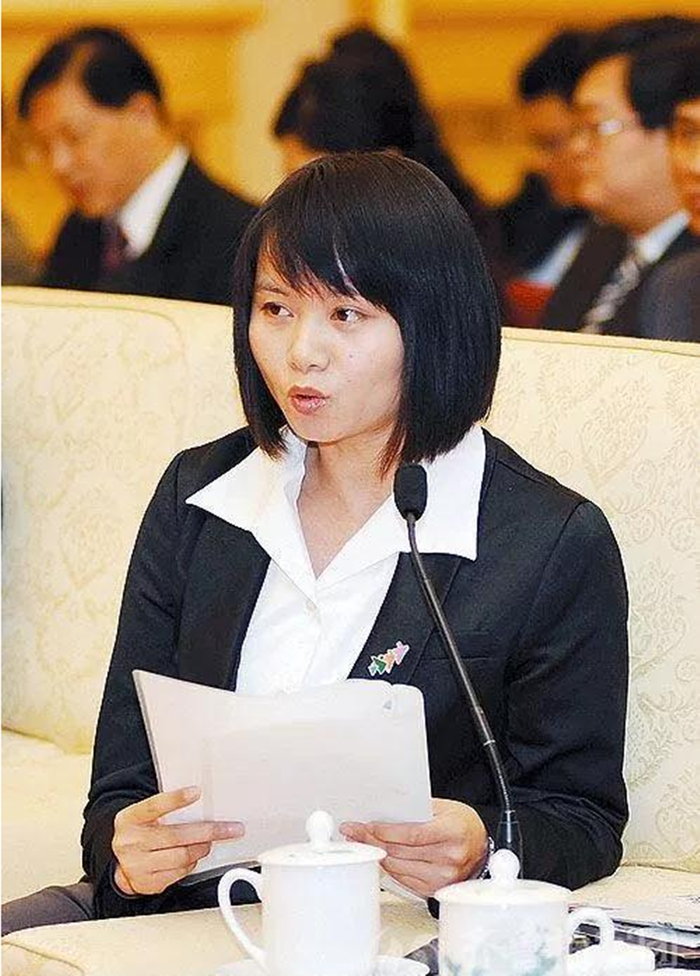 26年后人生早已逆袭|苏明娟|大眼睛|读书_新浪新闻