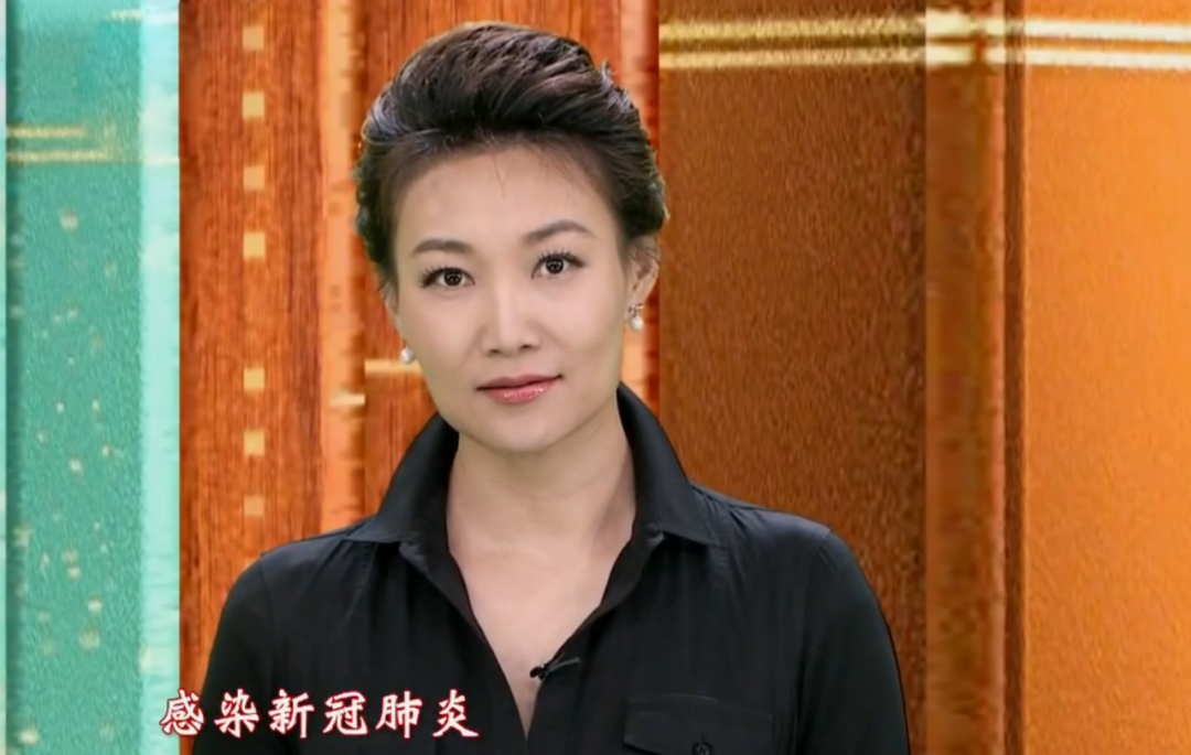 央视五四晚会女主持争艳,李梓萌反差吸粉,李思思回归力压鲁豫!