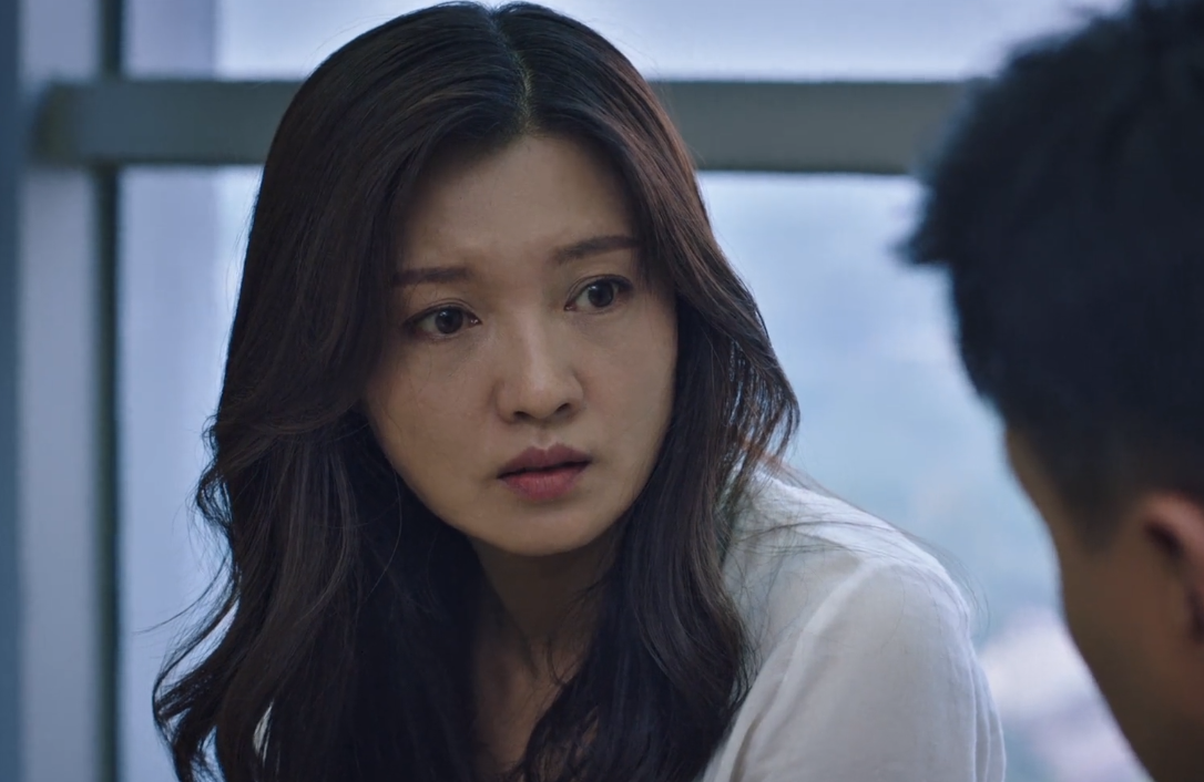 猎狐赵海清缉拿归案杨氏兄妹生活陷危机杨建秋下跪也没用