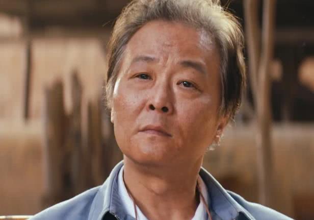 恨天国,显然代表着海上遗失的文明,其原型恐怕是史前的"亚特兰蒂斯"