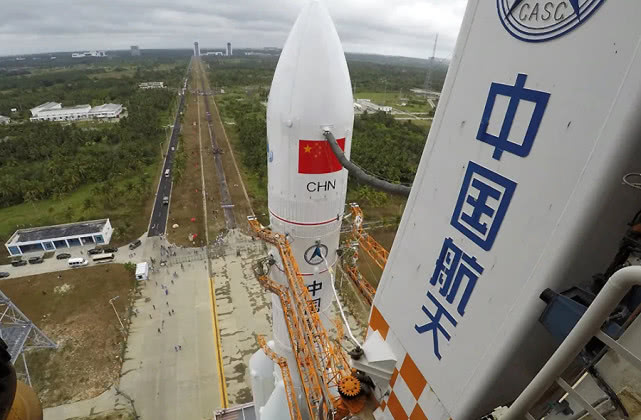 例如,德尔塔-4是两级半cbc构型,猎鹰-9号是两级构型,重型猎鹰是两级半