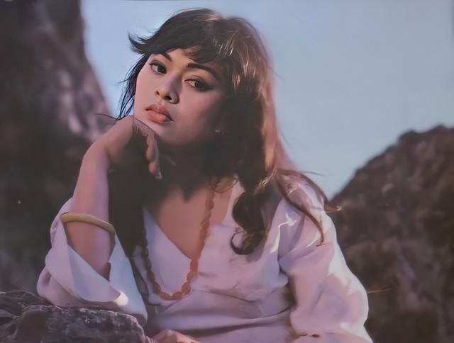 她拒绝张艺谋成就了巩俐,二婚嫁亿万洋富翁|史可|巩俐|张艺谋_新浪