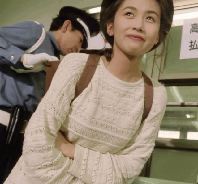 工藤静香颜值问题和陈德容很像脸歪左右不对称年纪越大很明显