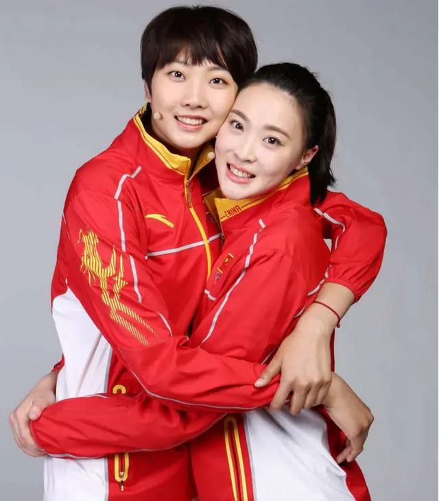 袁心玥官方身高201米但不少人认为袁心玥的实际身高不止如此