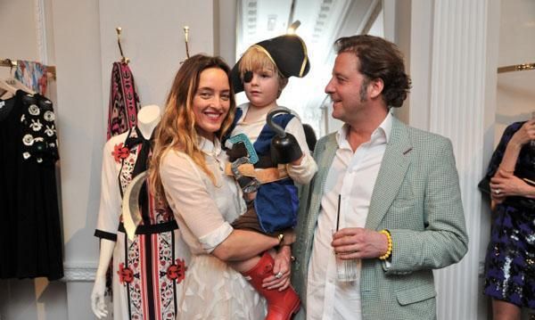 莱后的衣橱穿过一次获赞无数这个品牌没想到半个王室都在穿