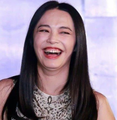 都说姚晨的嘴占了整张脸的三分之一,这话可真是一点都不夸张.