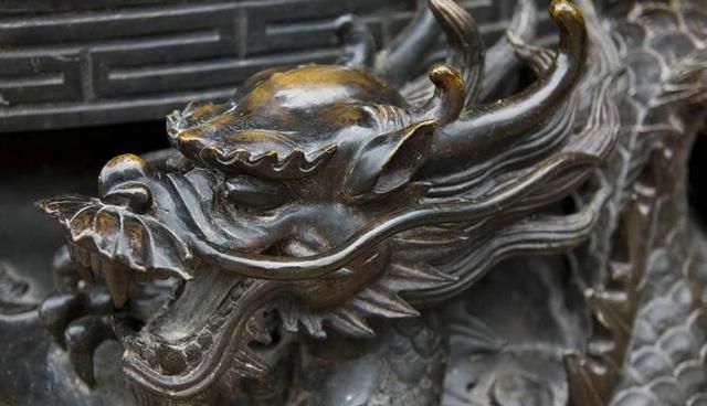 日本寺庙供奉的真龙标本长什么样子不敢鉴定有什么猫腻