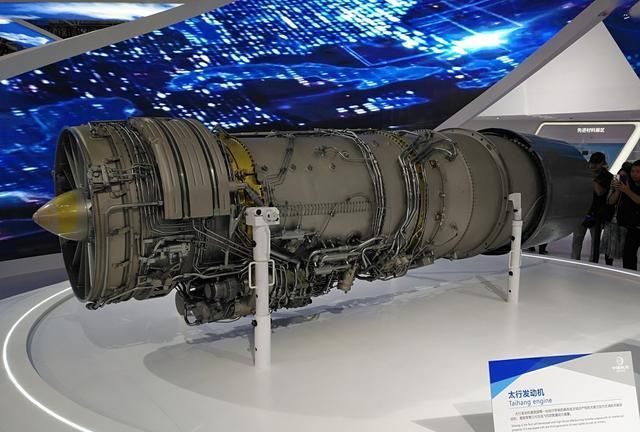 轰20首次公开亮相或在今年珠海航展