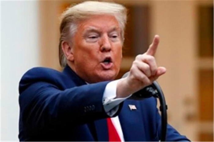 福奇公正发声,特朗普杀鸡儆猴:解散疫情工作组