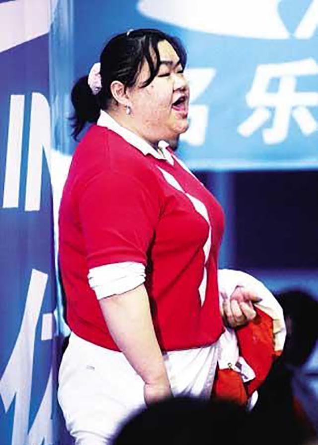 2009年唐功红退役嫁英俊丈夫