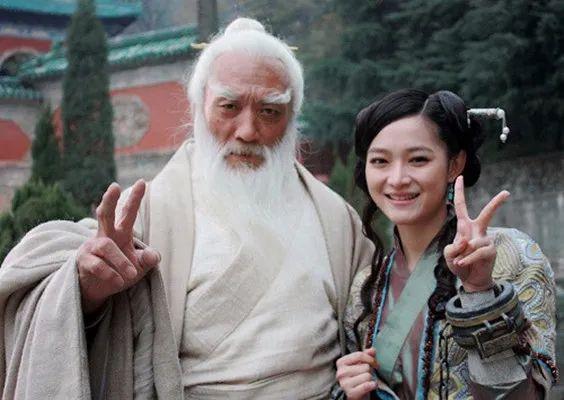 如华山派老祖风清扬,东邪黄药师,道家思想家傅青主,神剑仙猿穆人清