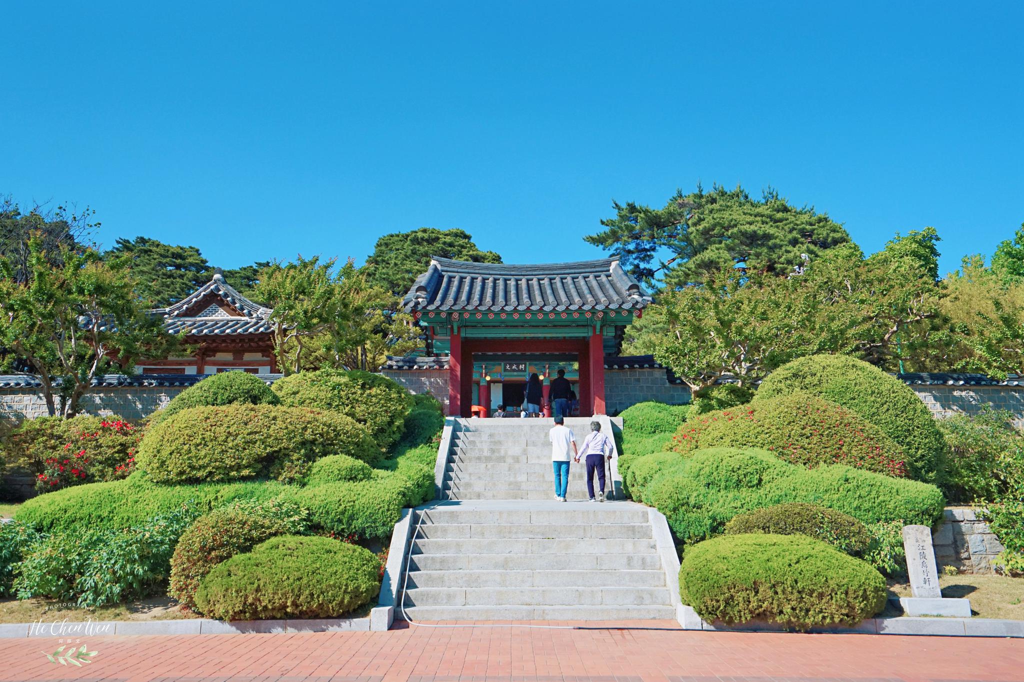 江原道著名景点韩国最贵女人的故居因遍布深色竹子得名