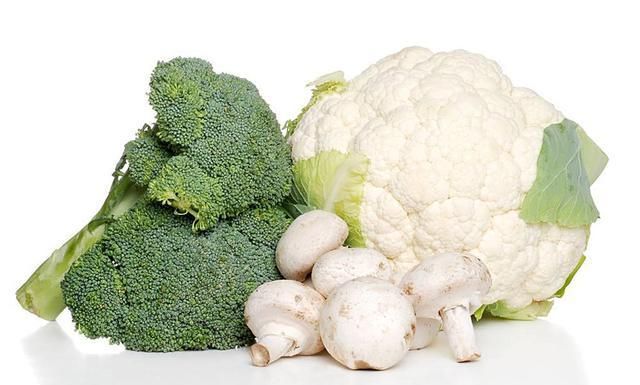 为了身体的健康 6种吃前务必要焯水的野菜 现在告诉家人还不晚 野菜 荠菜 秋葵 新浪新闻 为了身体的健康 6种吃前务必要焯水的野菜 现在告诉家人还不晚 野菜 荠菜 秋葵 新浪新闻