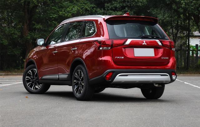 2020款三菱欧蓝德上市,售价为15.98万元起