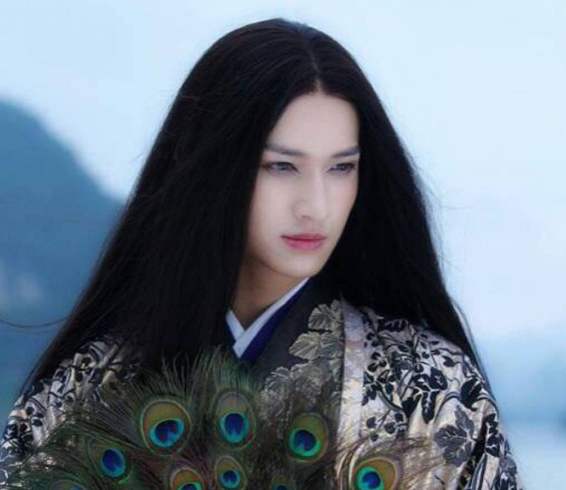 那个在《花千骨》中,饰演"杀阡陌"的美男子,如今怎样了?