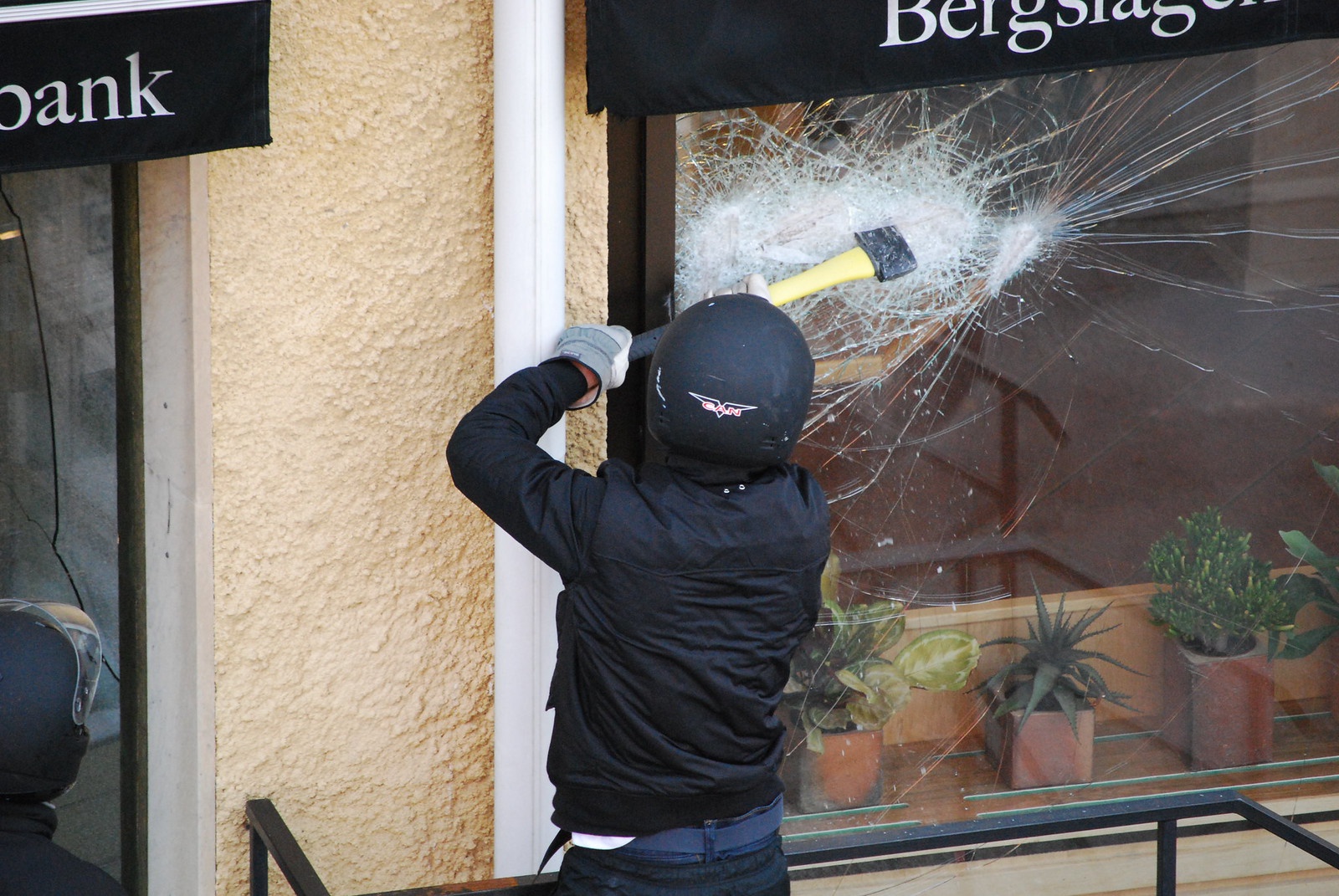 出国旅游后才懂的真相发达国家很破中国原来最有安全感