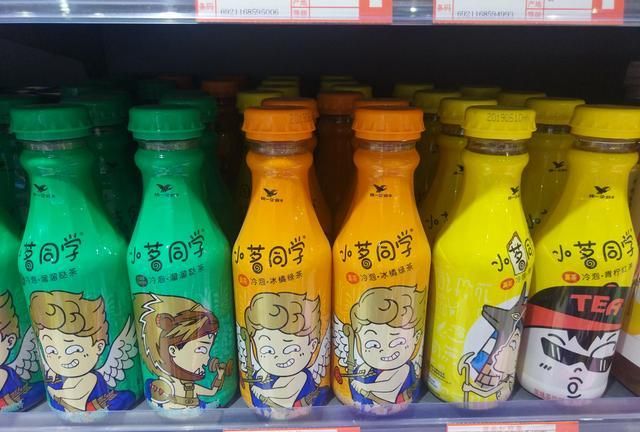 曾经风靡校园的饮料,现在仍然在售,是90后的最爱