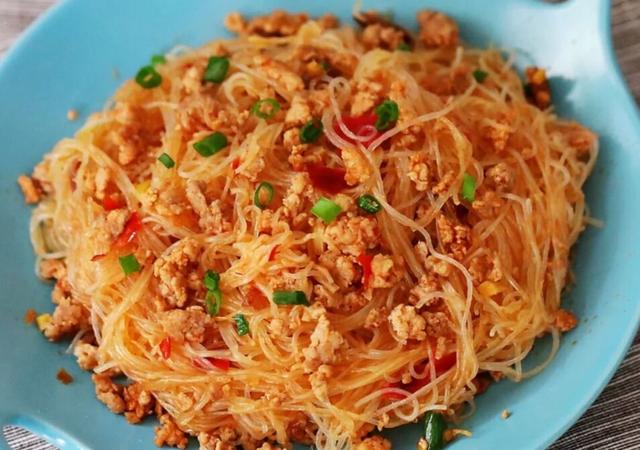 超级下饭的肉末粉丝,麻辣可口,简单零失误,5分钟就学会