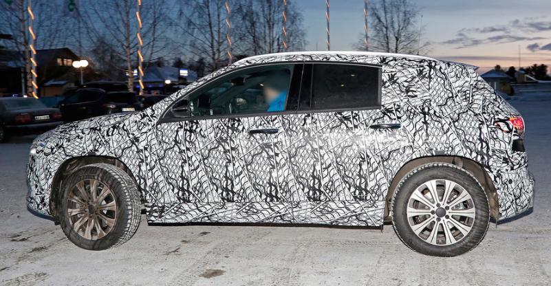 奔驰EQA纯电动SUV的疑似官图被曝光