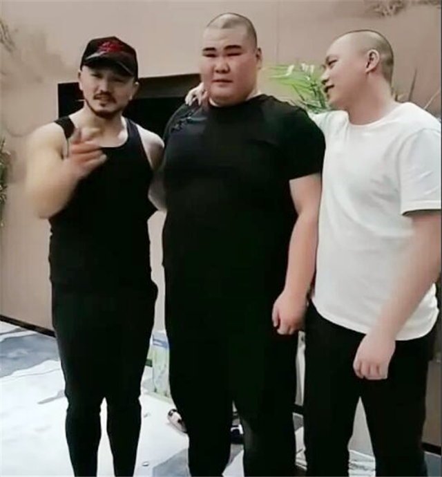 53岁泰森自曝正在治疗!一龙再用金钟罩硬扛 能多一成胜算吗?