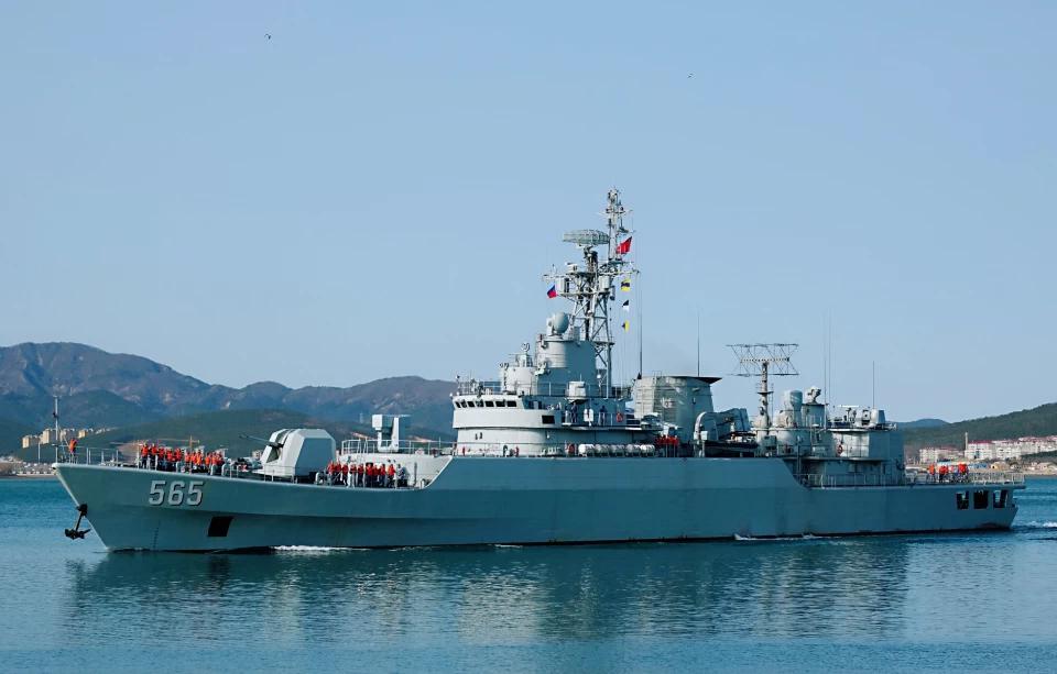 论舰龄而言,该型还不算太老,特别是最后的两艘527洛阳舰与528绵阳舰