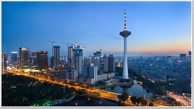 沈阳建造的东北第一高楼,耗资120亿,被称为"北方明珠"