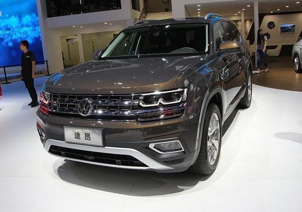 V6发动机将成绝唱，50万内，这4款仅存的V6车型了解一下