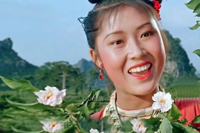 《刘三姐》中的她 镜头多过刘世龙 和黄婉秋并称两枝花 如今何在|刘三姐|黄婉秋|张文君_新浪新闻