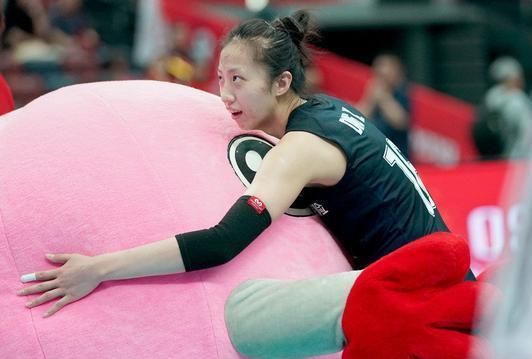 丁霞说了1句话,郎平安心了,球迷放心了,女排更有盼头了