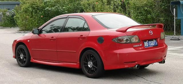 报价4万没人接盘!05年的初代马自达6,当年的弯道之王,值不值?