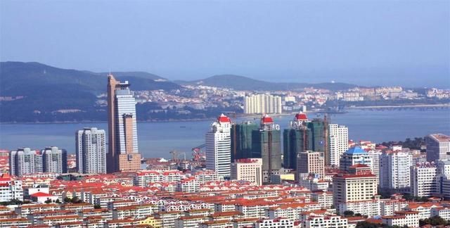 作为三面环海城市，山东的威海，为什么近几年一直很难发展起来