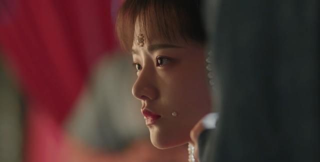 清平乐:徽柔含泪出嫁,怀吉笑着说好看