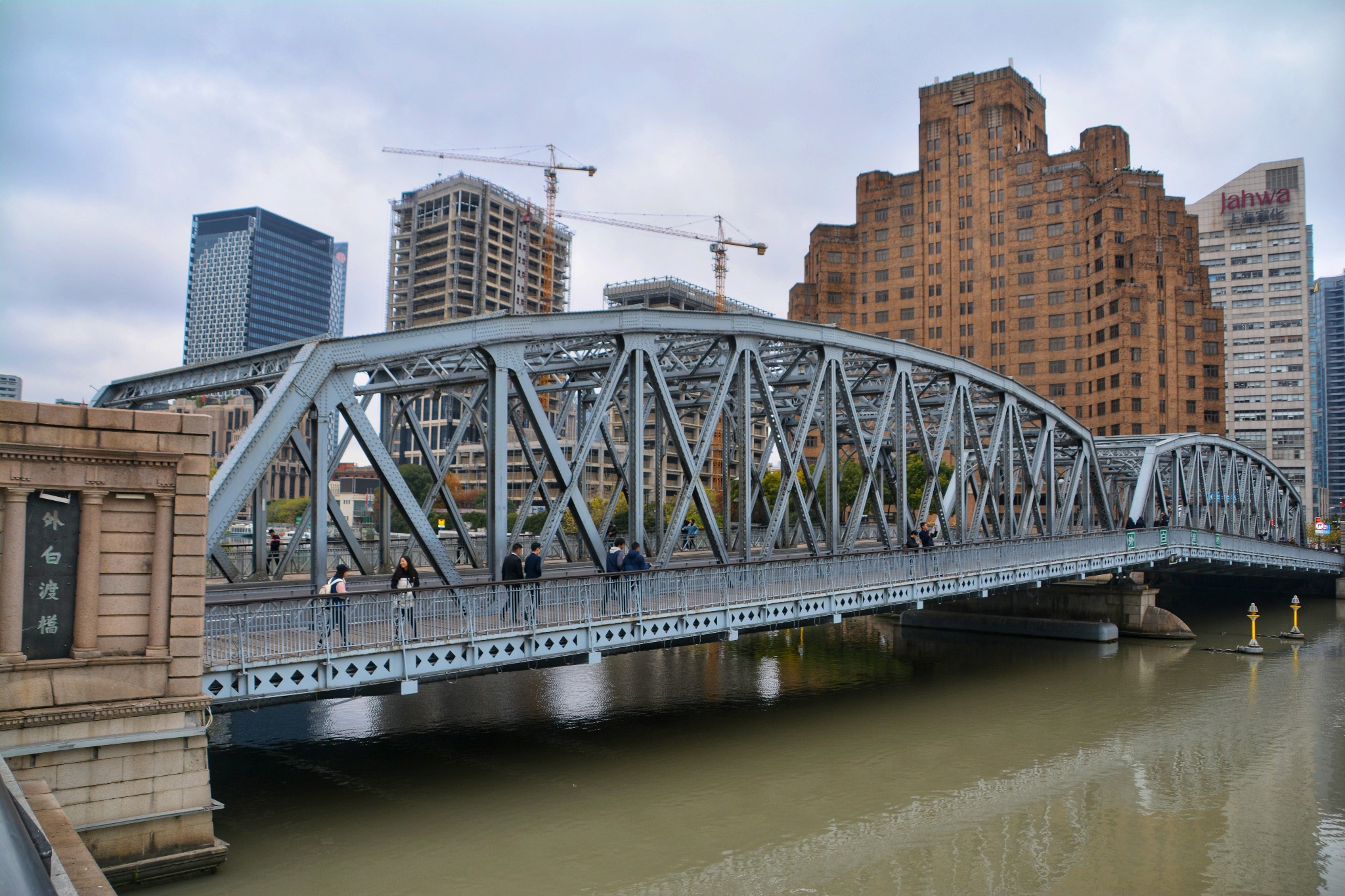 上海一座百年历史的桥人们心中的宠儿网友影视剧都