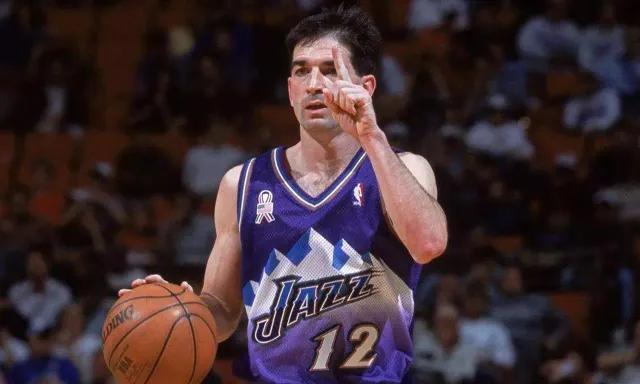 斯托克斯曾拒绝《最后之舞》采访,原因很简单,就是不想吹乔丹