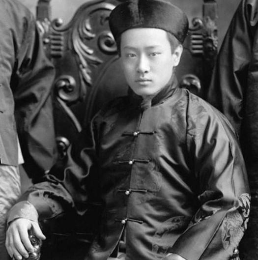 康熙时期威风八面的贝勒爷,到清后期为何烂大街