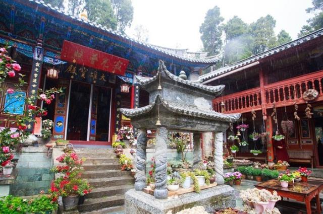 中国最美的尼姑庵真正做到禅房花木深韩红也慕名而来