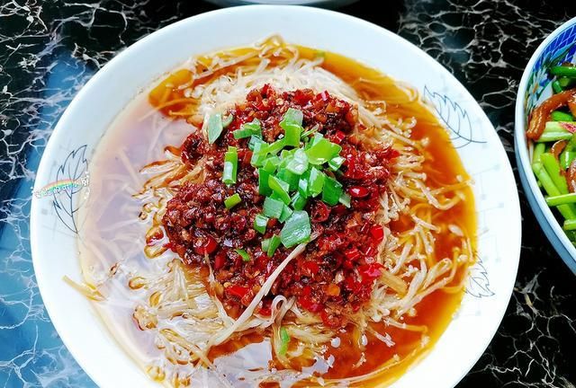 一个山东家庭的午餐和晚餐，下酒下饭