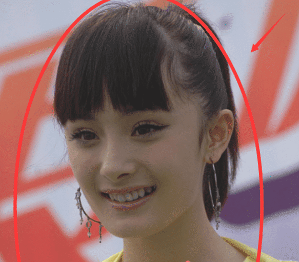 13年前的杨幂有多青涩? 离开十级美颜后, 粉丝真是捡到宝了