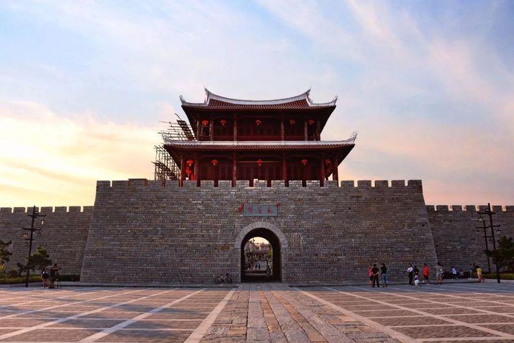 福建受重视的古镇,是有600多年历史的古卫城,属全国实力千强镇