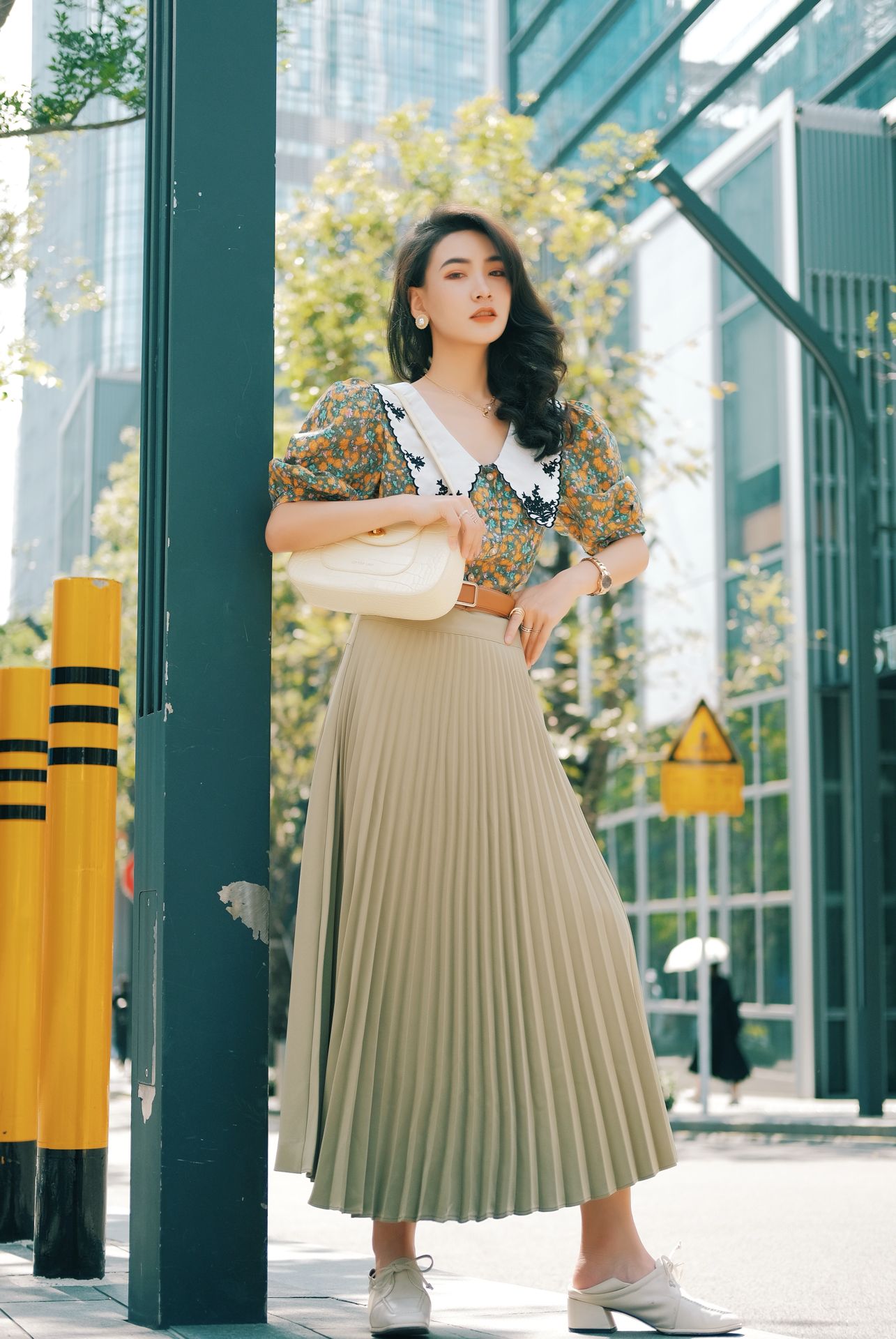 有一种穿搭叫复古美,专治不会凹造型的你,30 穿出少女风|复古|少女