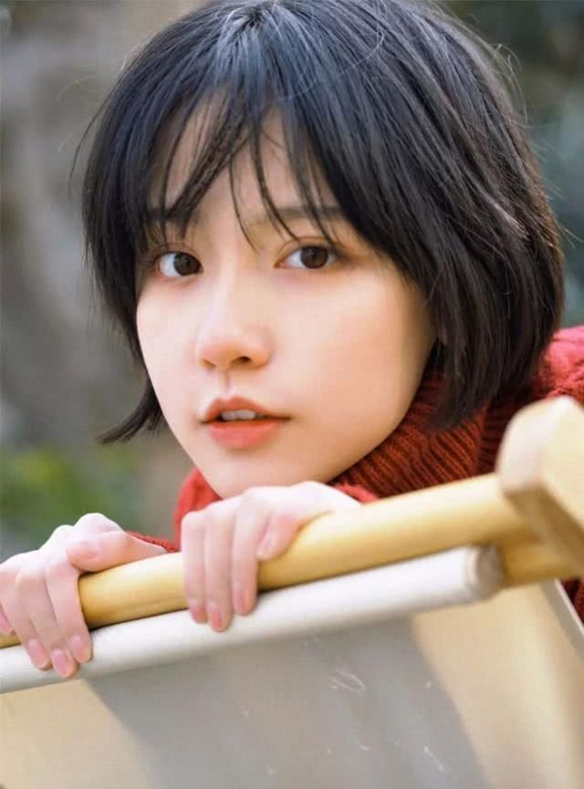 爱情公寓5播出不到半年诸葛大力过气了她怎么了