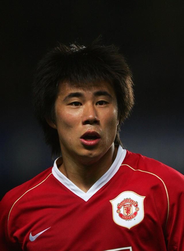 董方卓谈曼联首发出场有点懵引球迷吐槽