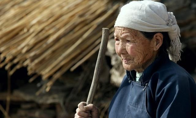 抖音疯娘娘与桥林哥是夫妻吗_疯娘雨音_我的疯娘抖音