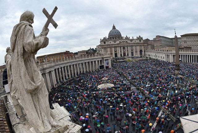 揭秘世界神秘小国度,全国仅800人,米开朗基罗在此留下巨作|梵蒂冈