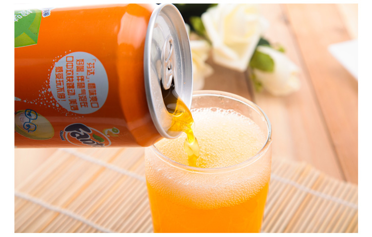 其中,芬达(fanta)的历史最早可追溯至上世纪40年代,经过数十年的发展