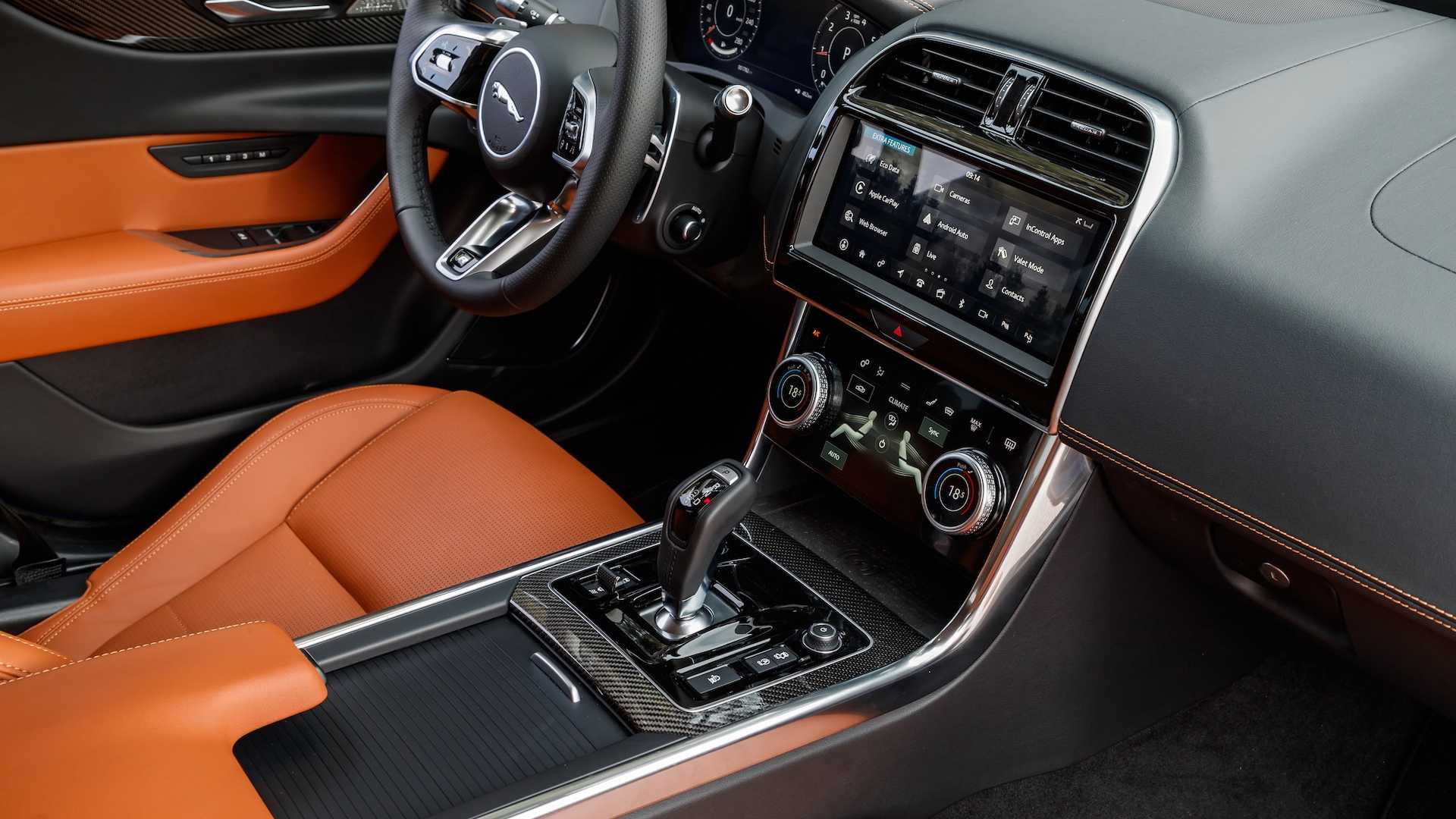 2020款捷豹xe,一辆"油腻"的肌肉豹