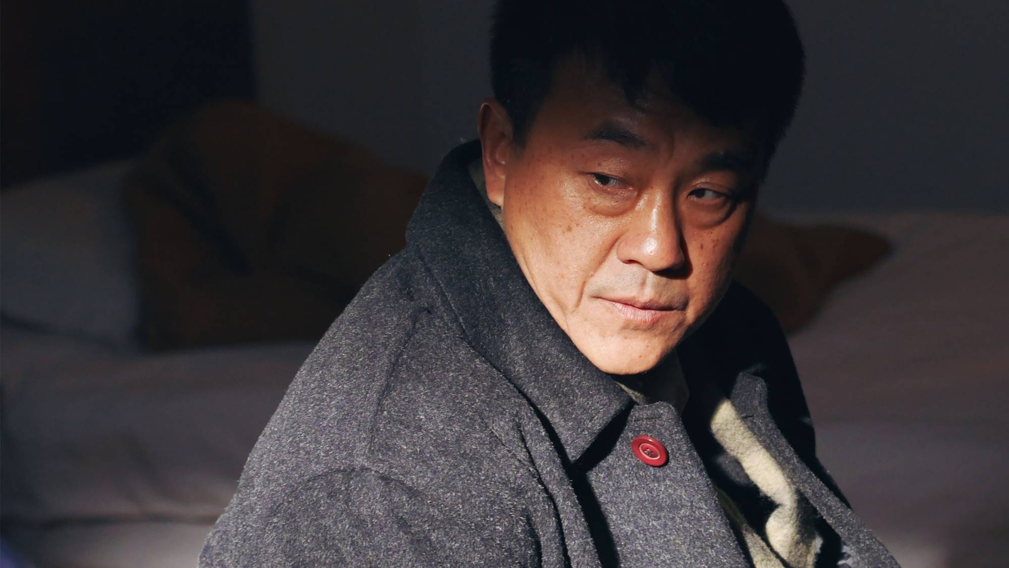 为什么吐槽《后浪》可以,攻击何冰就不行?了解他后,我心服口服