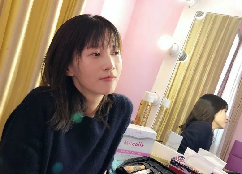 田园女拳一边包容阿娇打赏男主播一边讽刺papi酱的孩子随父姓