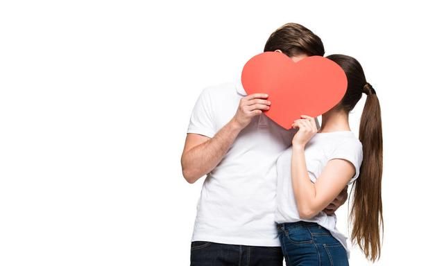 暧昧|喜欢你|白羊男_新浪新闻