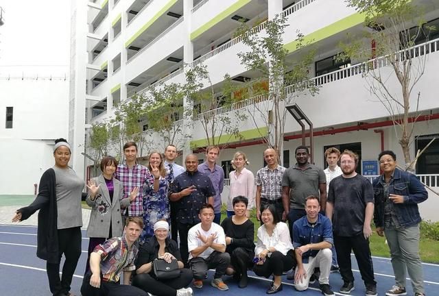 北大附中深圳南山分校国际部 凭什么一位难求 南山 学生 国际部 新浪新闻